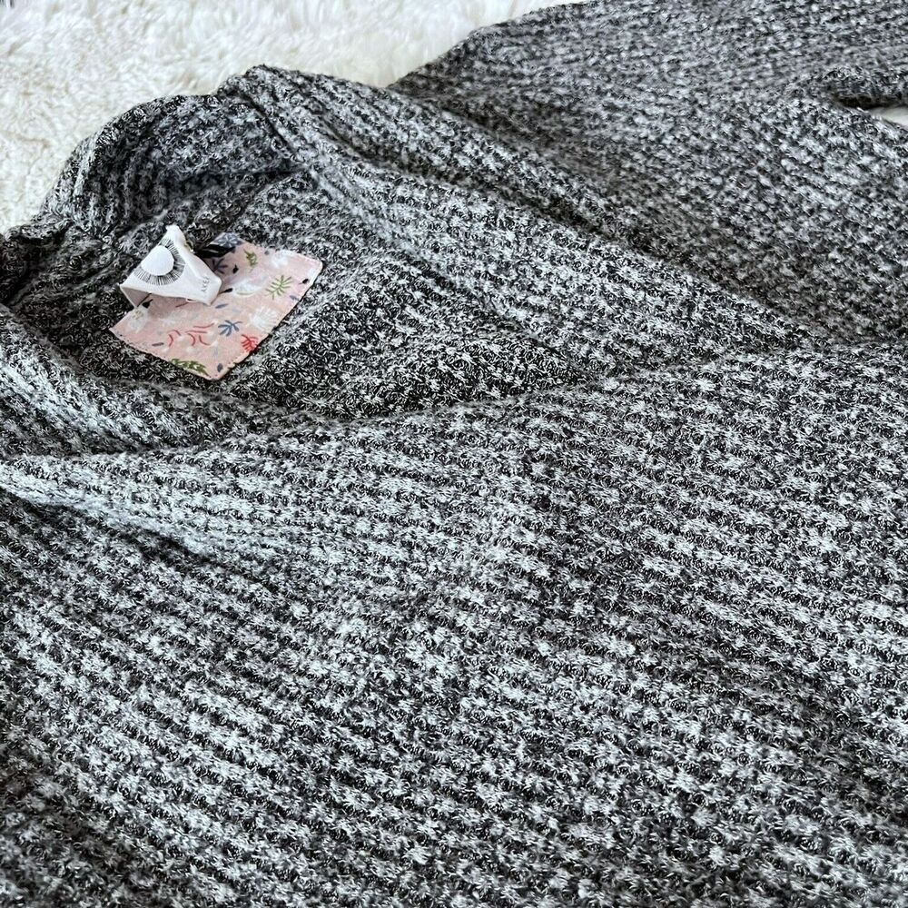 Anthropologie Akemi + Kin Waffle Knit Grey Wrap Top Woodruff Sweater Women's XS - Picture 5 of 10